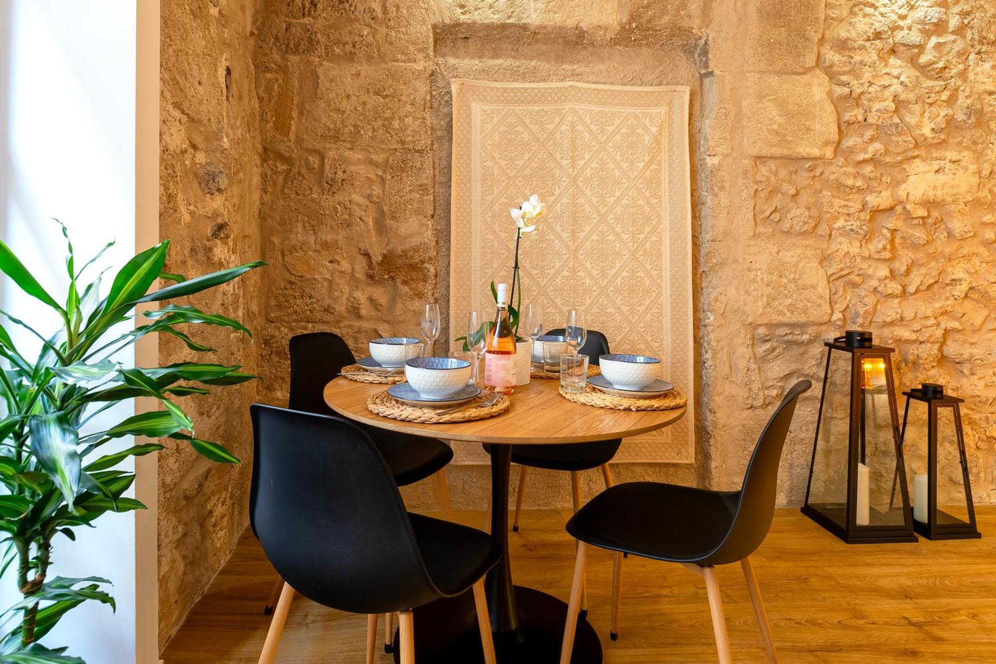 Casa Maria - Apartment In The Old Town Of อาลเกโร ภายนอก รูปภาพ